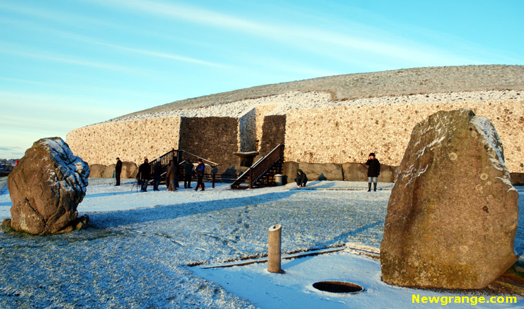 Newgrange standing stones